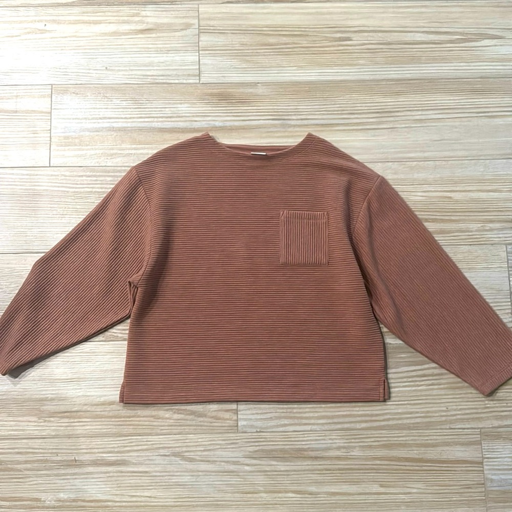 Women oversized cozy sweater size XS